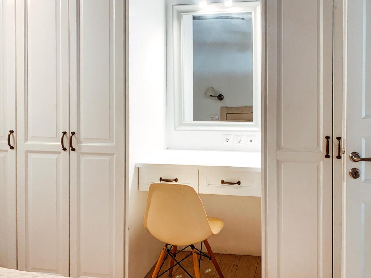 Mykonian Spirit Downtown Townhouse Apartment Mykonos Town Bagian luar foto