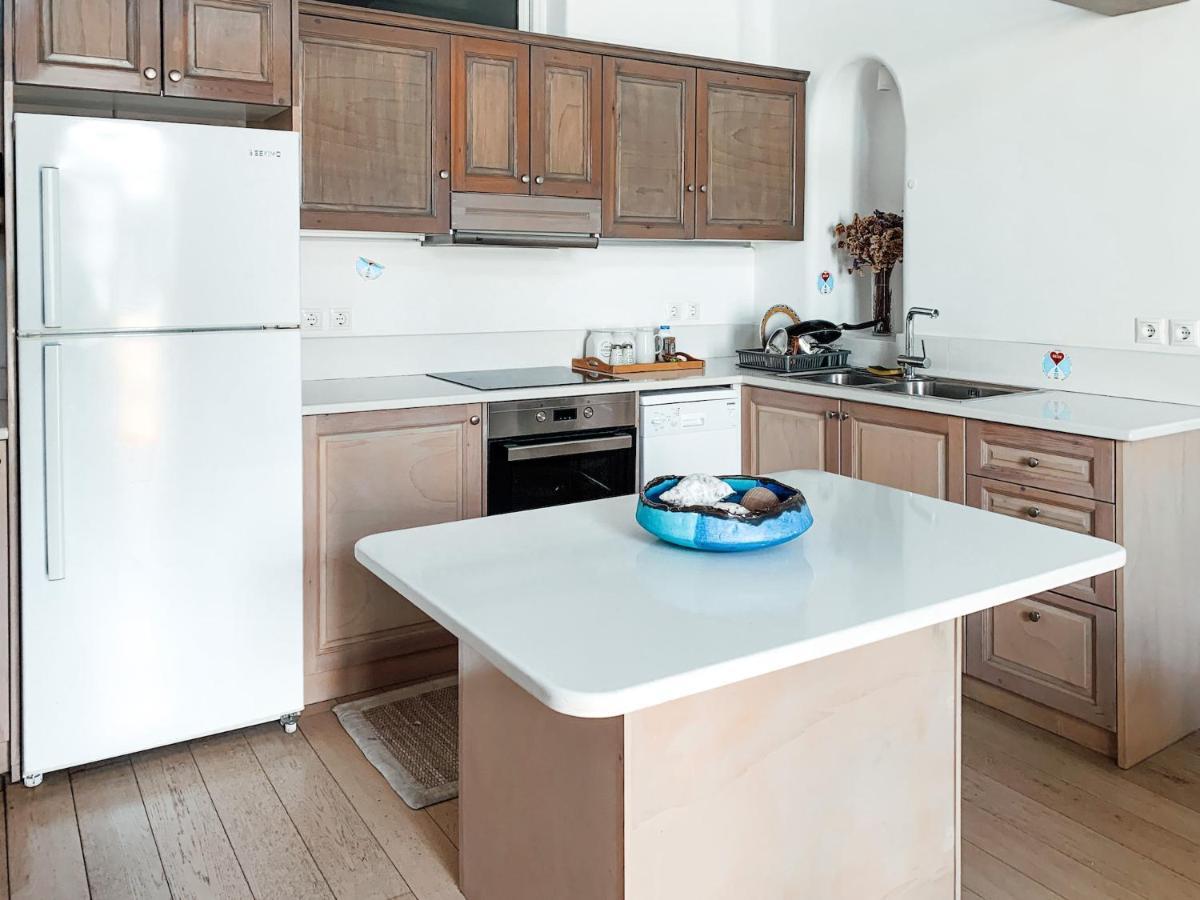 Mykonian Spirit Downtown Townhouse Apartment Mykonos Town Bagian luar foto