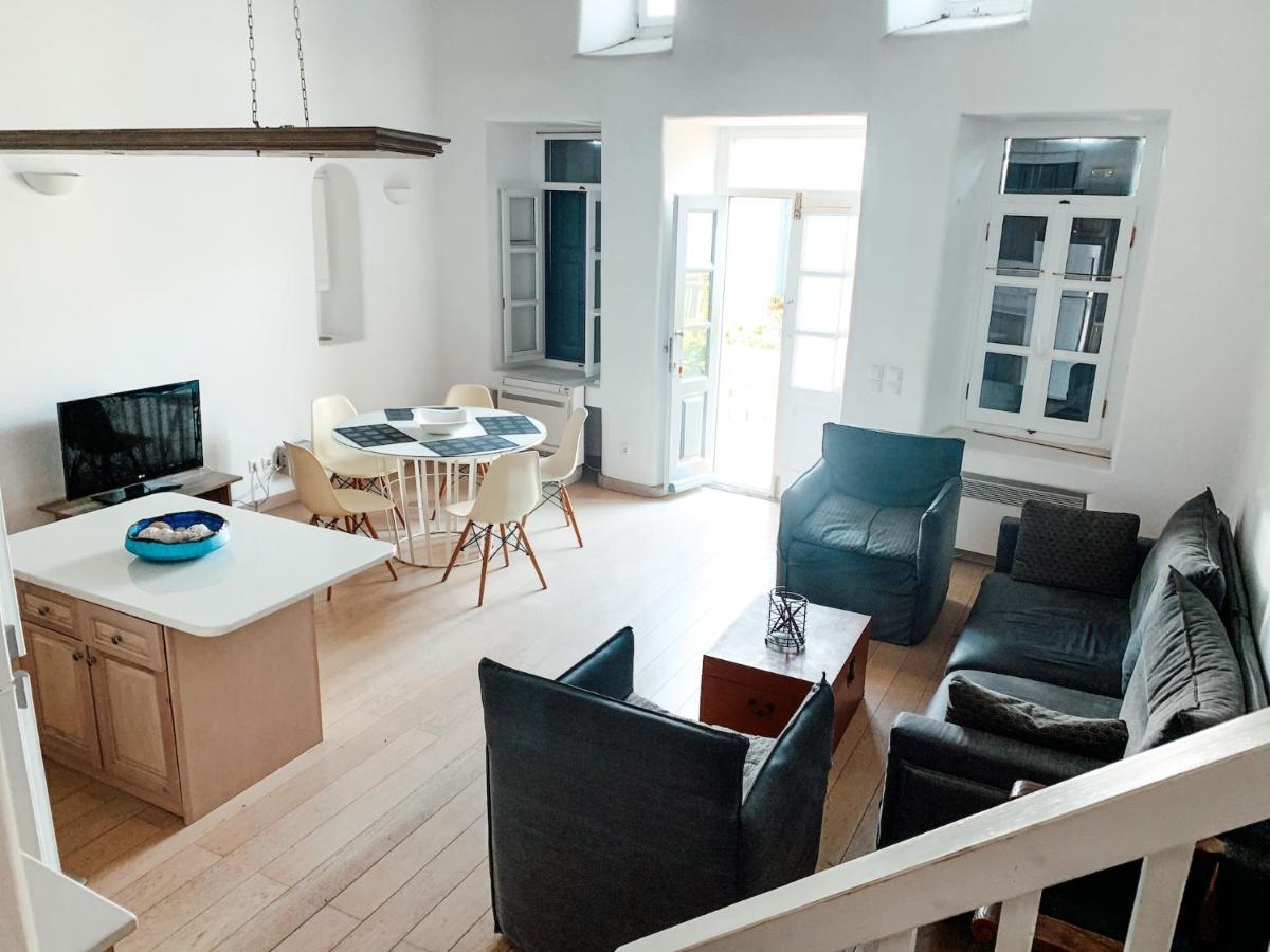 Mykonian Spirit Downtown Townhouse Apartment Mykonos Town Bagian luar foto